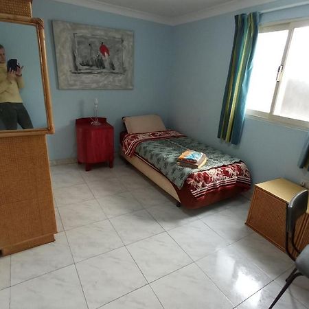 Summer Room With Private Bathroom San Gwann Ruang foto