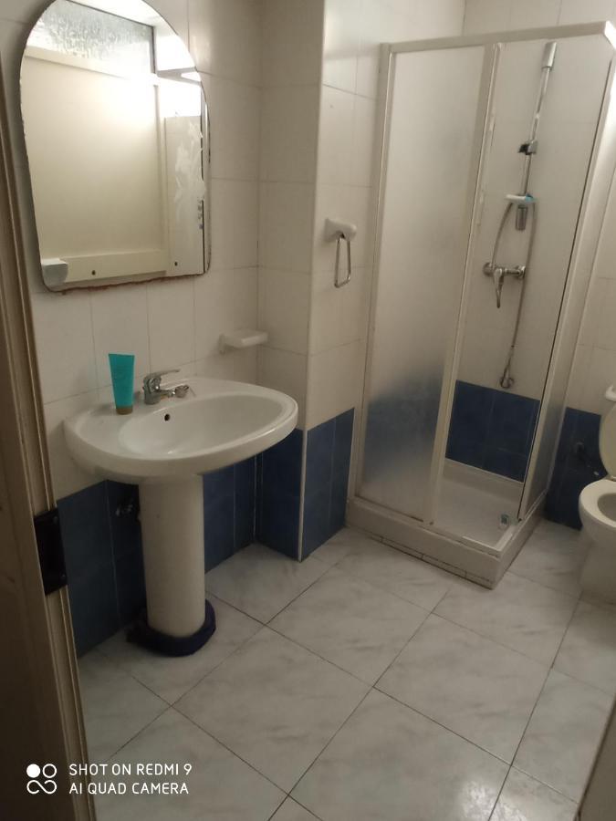 Summer Room With Private Bathroom San Gwann Bagian luar foto